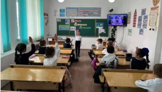 "Жол жүру ережесі" қауіпсіздік сабағы. Урок безопасности "Правила дорожного движения" 2 класс, Газизова Б.А.
